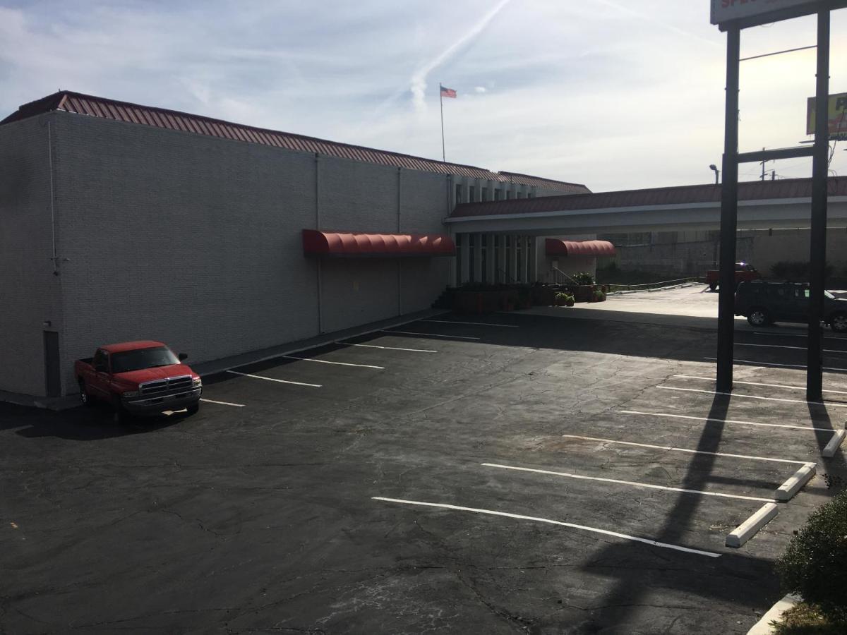 Peachtree Inn & Suites Doraville Eksteriør billede